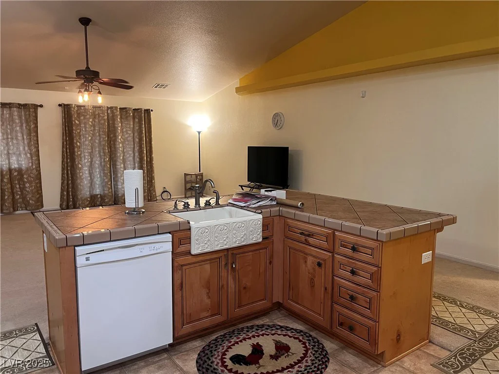 1900 Highland, Pahrump, NV 89048