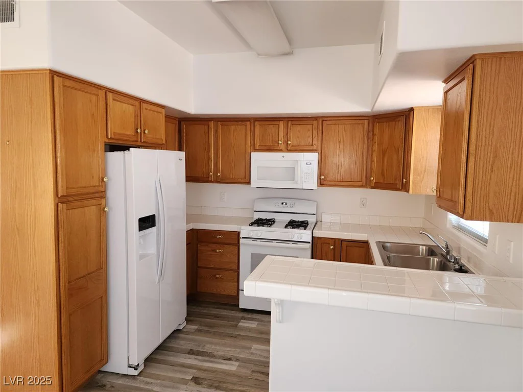 520 Arrowhead, Henderson, NV 89015