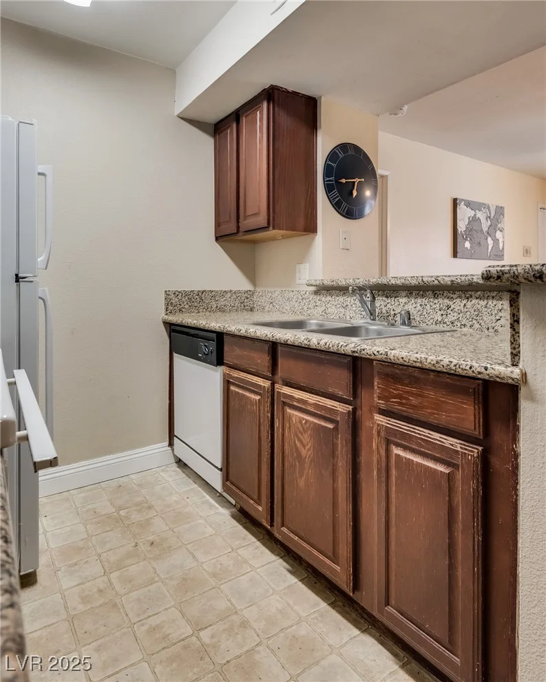 5138 Jones, Las Vegas, NV 89118