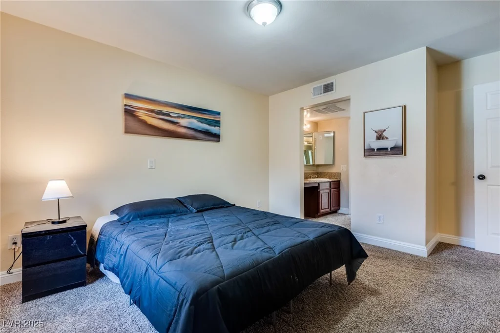 5138 Jones, Las Vegas, NV 89118