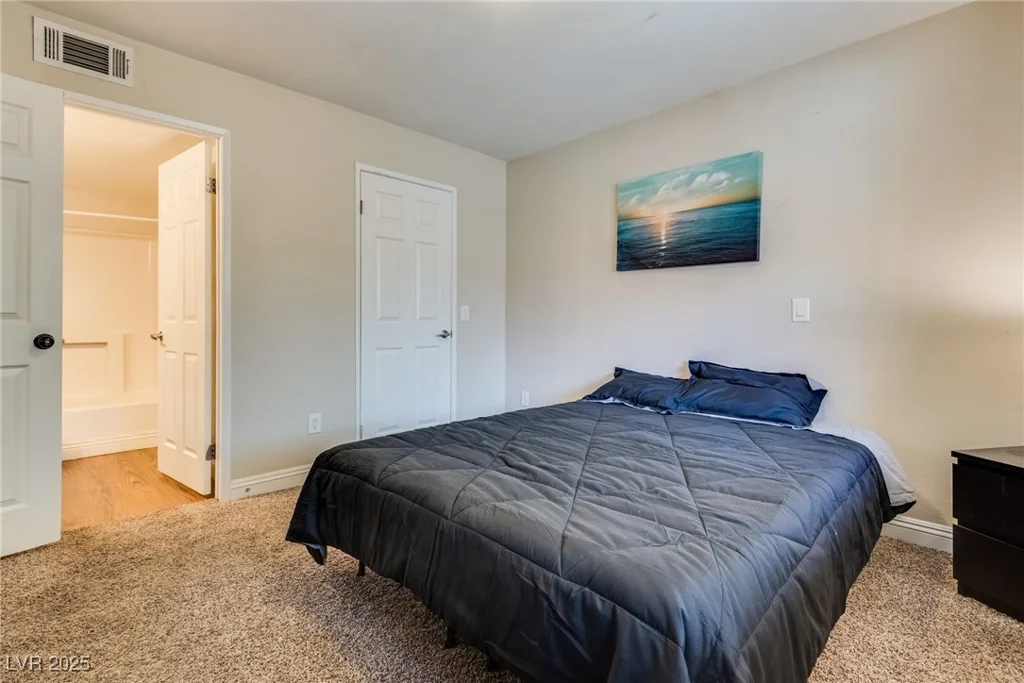 5138 Jones, Las Vegas, NV 89118