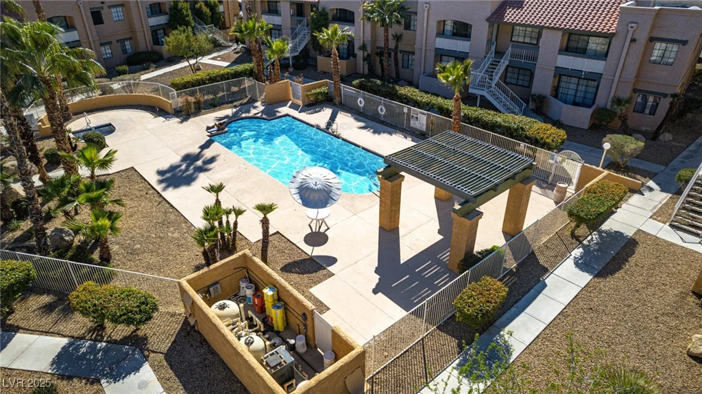 5138 Jones, Las Vegas, NV 89118