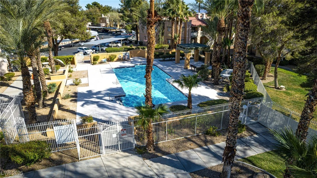 5138 Jones, Las Vegas, NV 89118