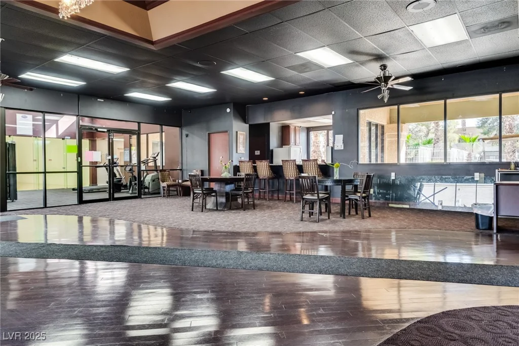 5138 Jones, Las Vegas, NV 89118