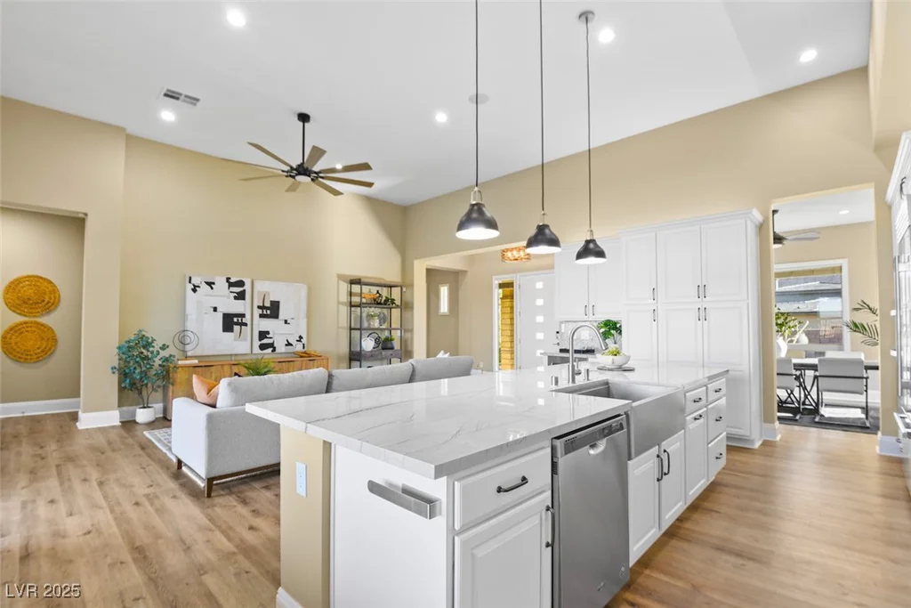 10086 Amethyst Hills, Las Vegas, NV 89148