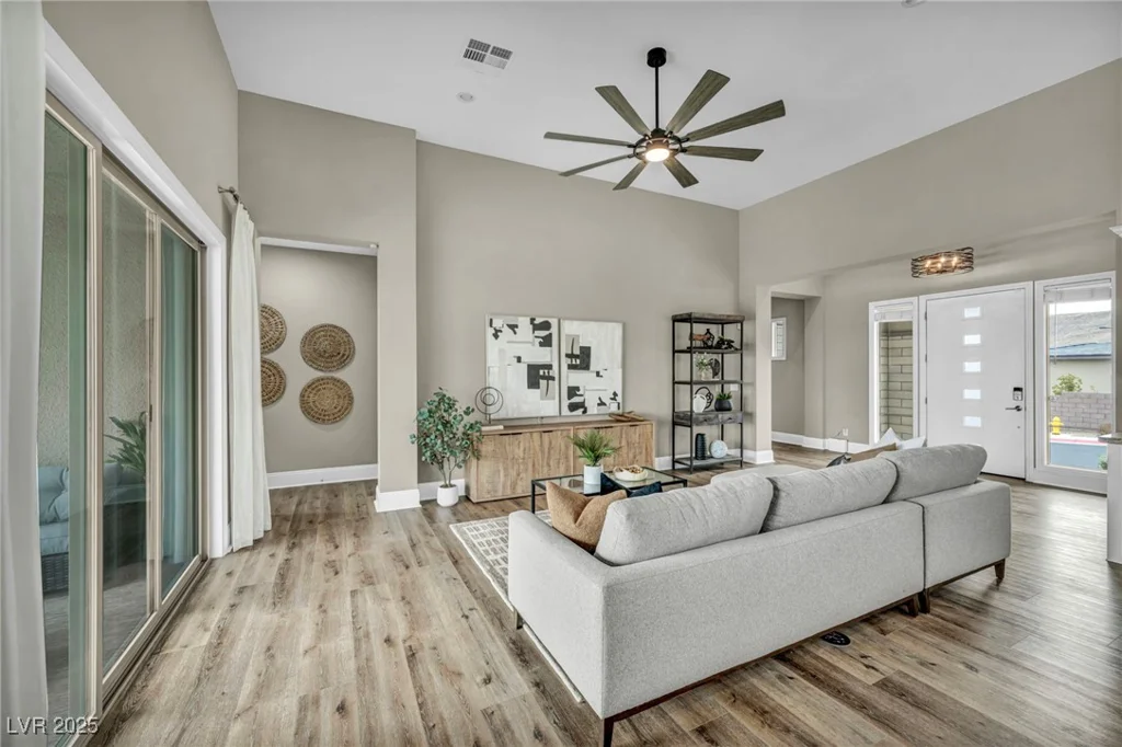 10086 Amethyst Hills, Las Vegas, NV 89148