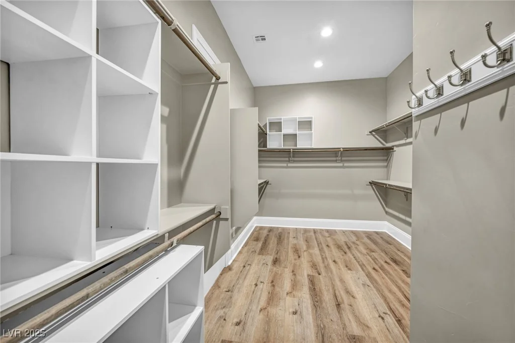 10086 Amethyst Hills, Las Vegas, NV 89148