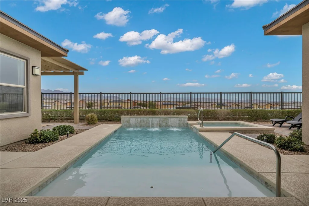 10086 Amethyst Hills, Las Vegas, NV 89148