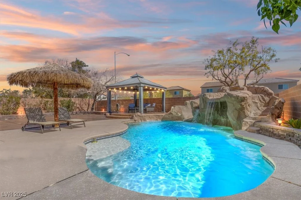 6136 Stanton Summit, North Las Vegas, NV 89081
