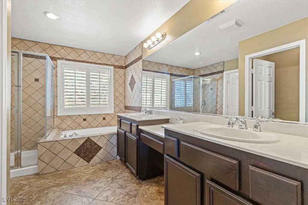 6136 Stanton Summit, North Las Vegas, NV 89081
