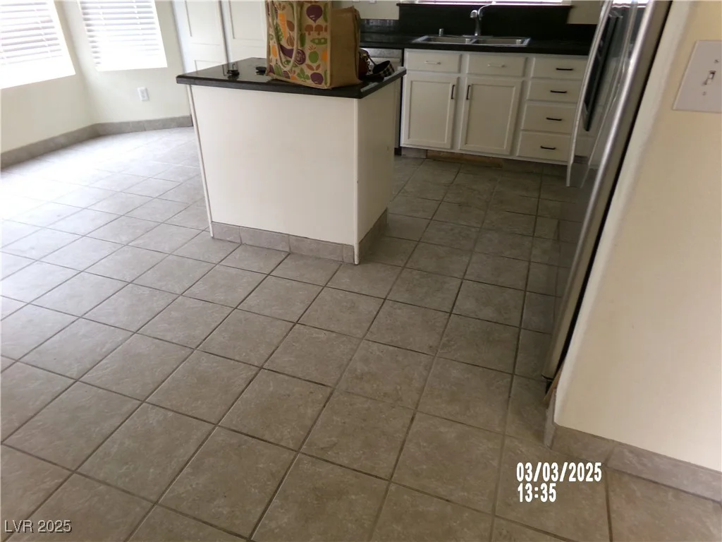 8379 Drop Camp, Las Vegas, NV 89123