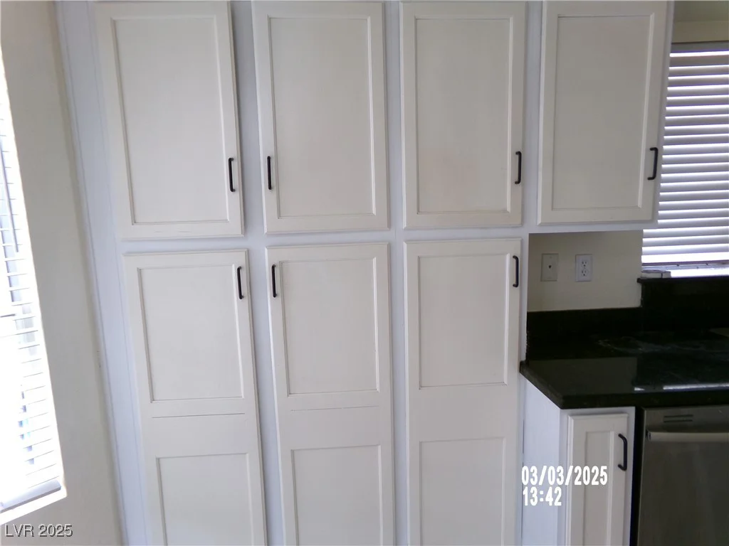 8379 Drop Camp, Las Vegas, NV 89123