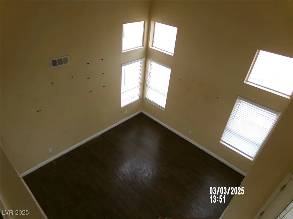 8379 Drop Camp, Las Vegas, NV 89123
