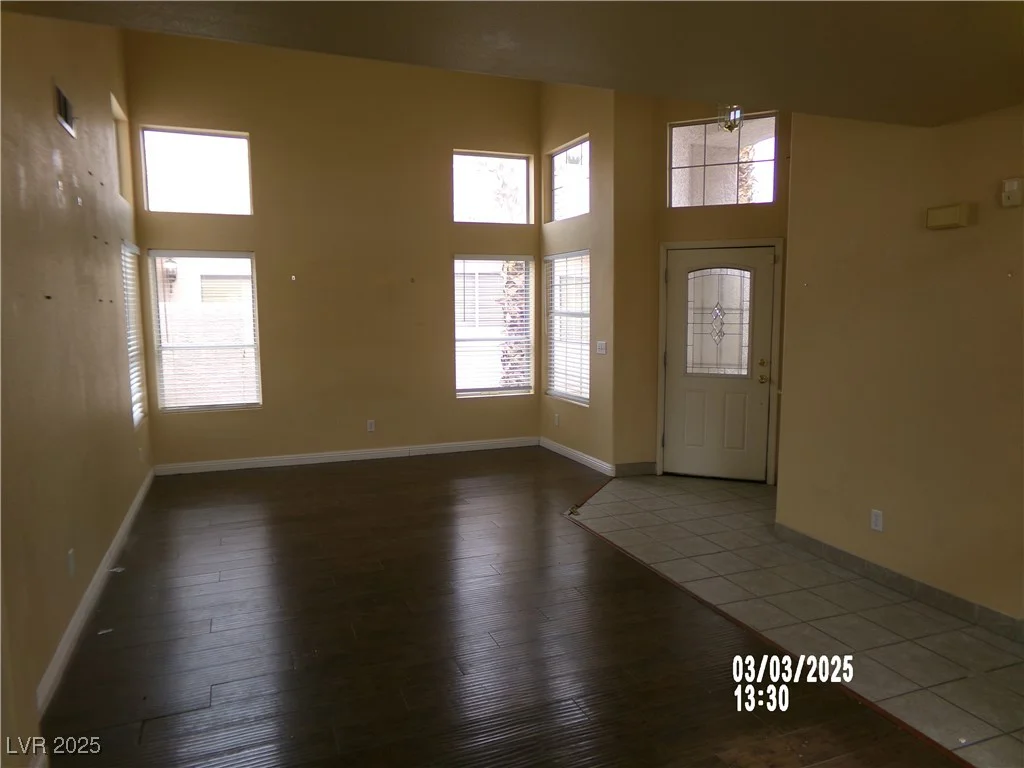 8379 Drop Camp, Las Vegas, NV 89123