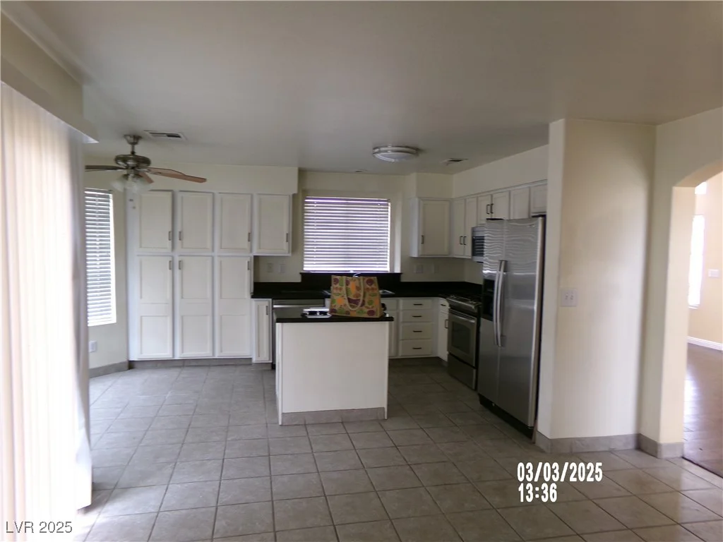 8379 Drop Camp, Las Vegas, NV 89123