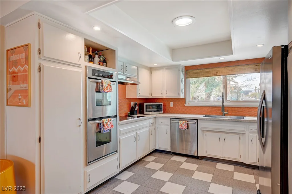 3220 PAWNEE, Las Vegas, NV 89169