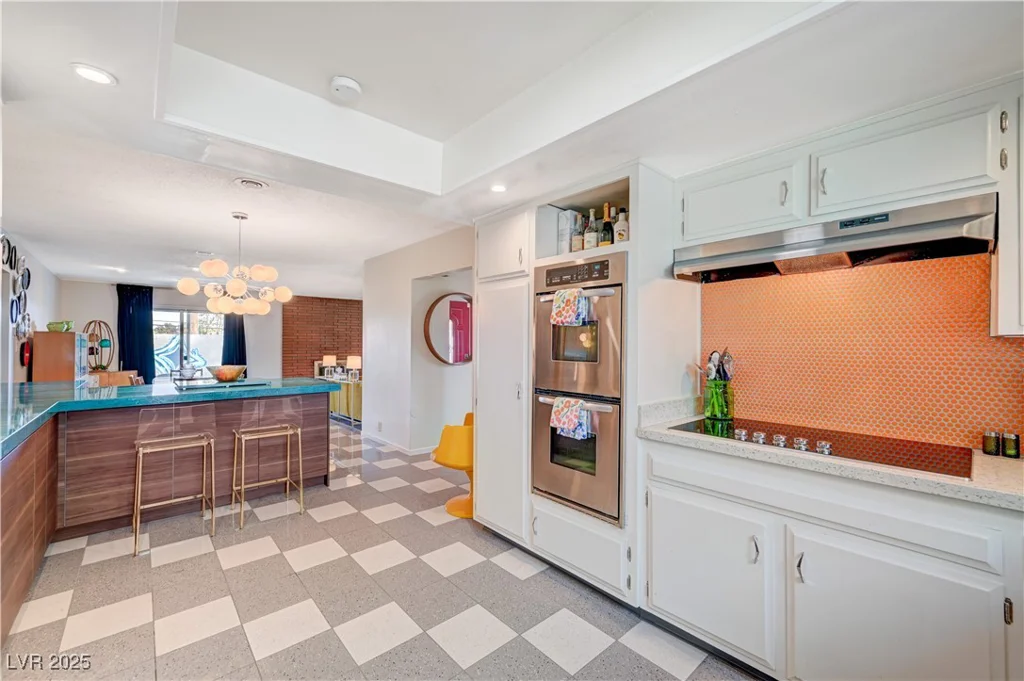 3220 PAWNEE, Las Vegas, NV 89169