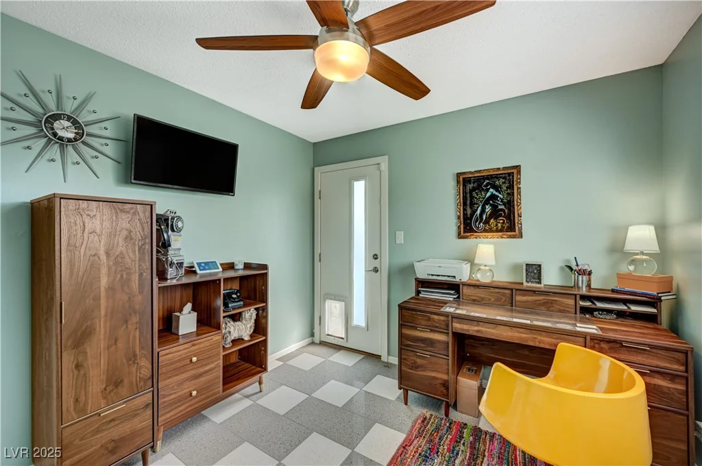 3220 PAWNEE, Las Vegas, NV 89169