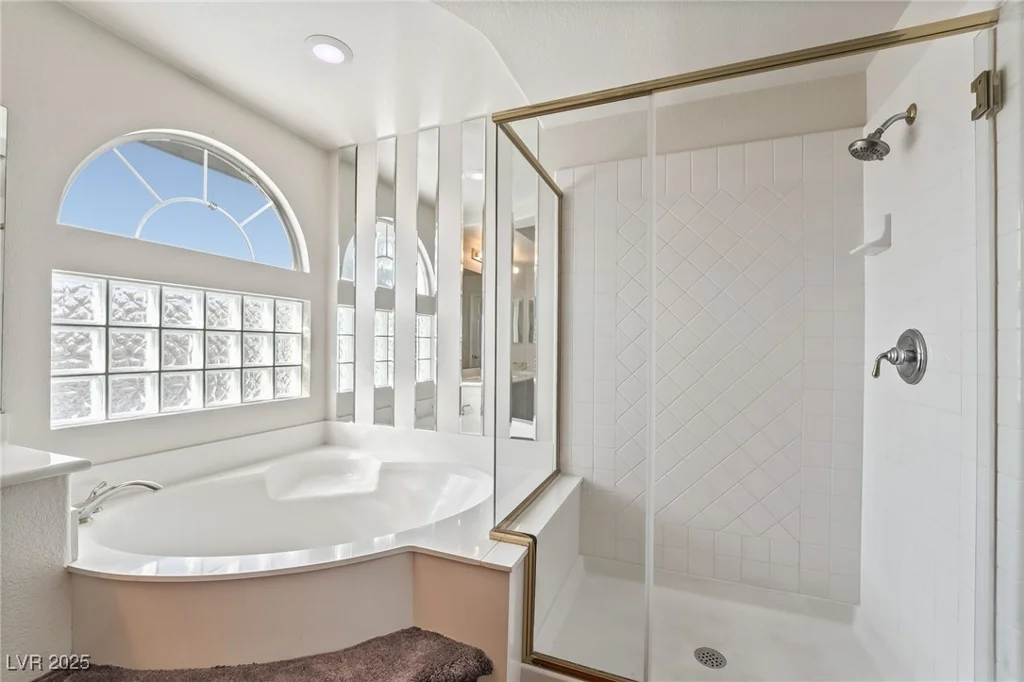 6695 Shadow Cove, Las Vegas, NV 89139