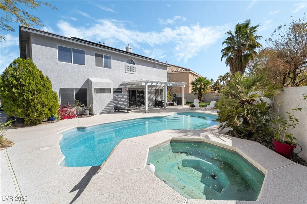 6695 Shadow Cove, Las Vegas, NV 89139
