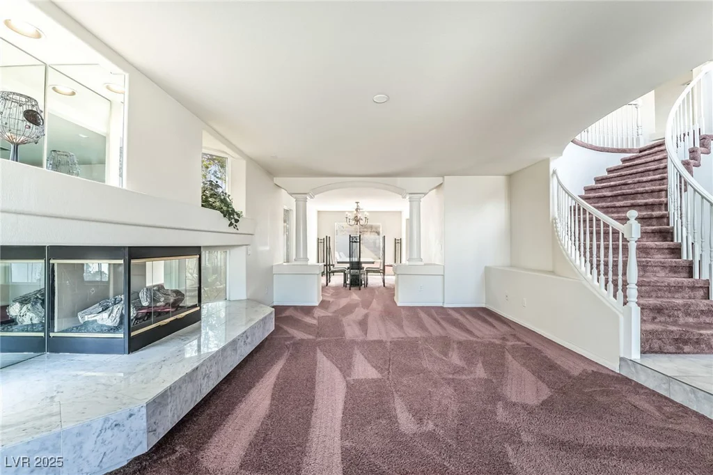 6695 Shadow Cove, Las Vegas, NV 89139