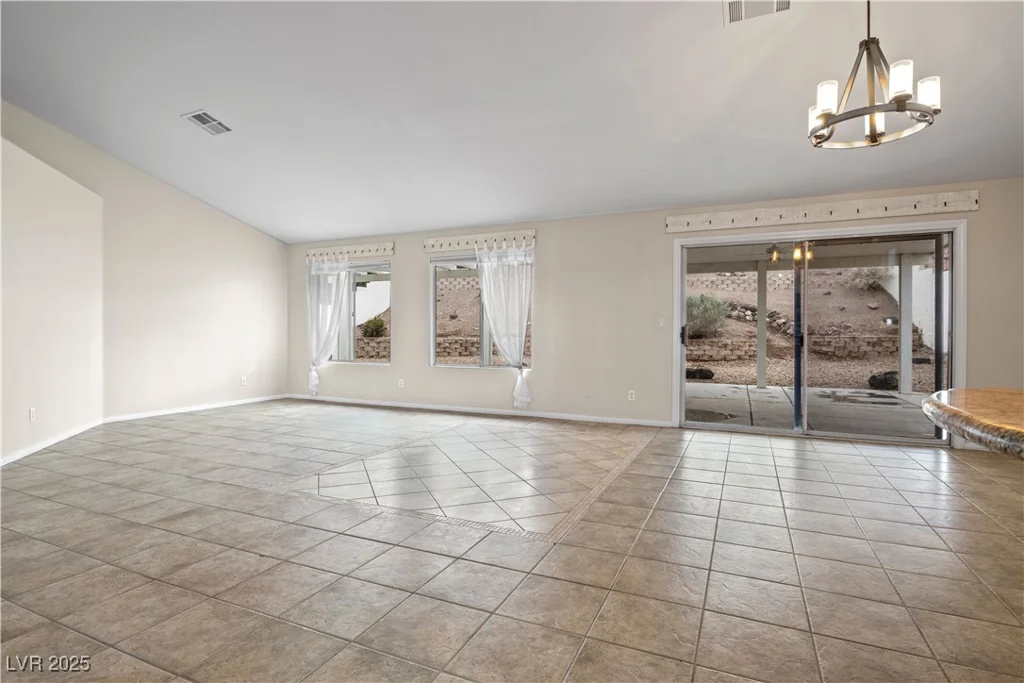 845 Holly Lake, Henderson, NV 89002