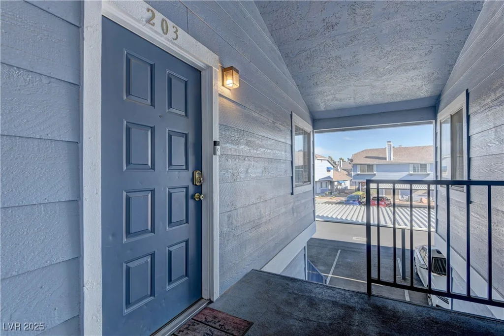 5345 Silvermist, Las Vegas, NV 89122