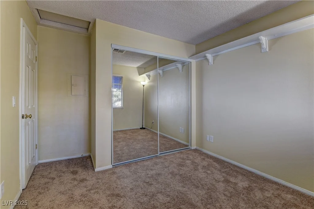 5345 Silvermist, Las Vegas, NV 89122