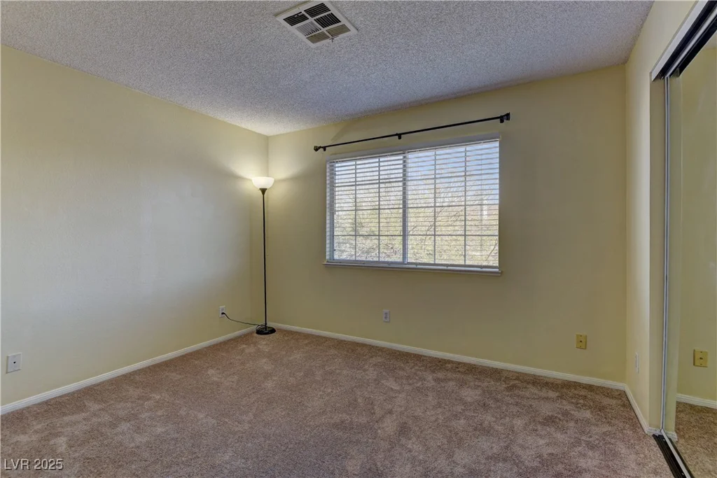 5345 Silvermist, Las Vegas, NV 89122