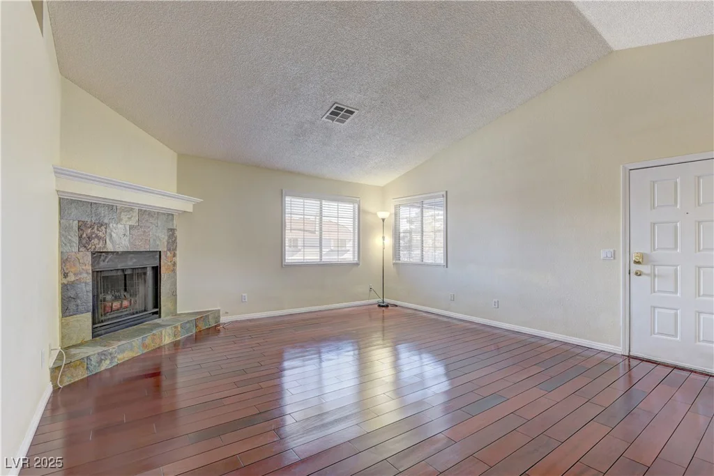 5345 Silvermist, Las Vegas, NV 89122
