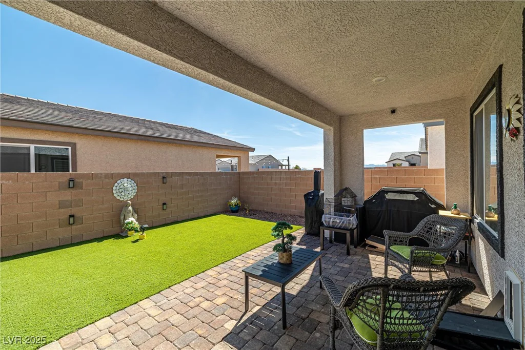 4743 Sungold, Pahrump, NV 89061