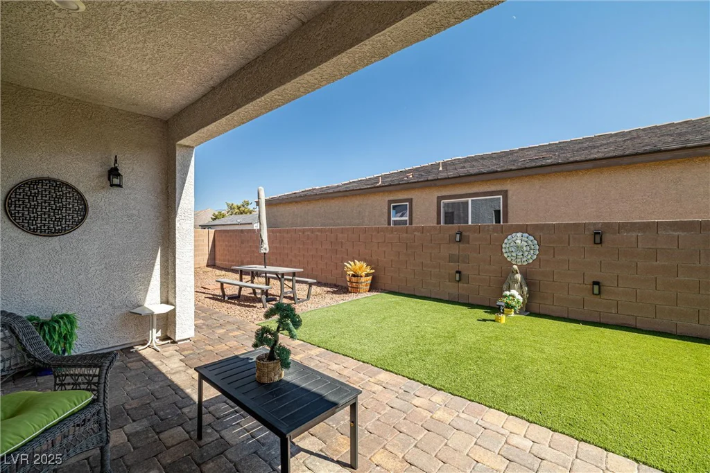 4743 Sungold, Pahrump, NV 89061