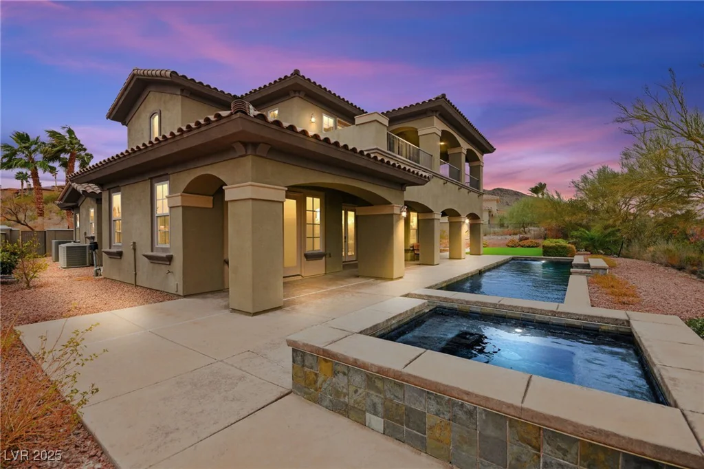 14 Camino Barcelona, Henderson, NV 89011