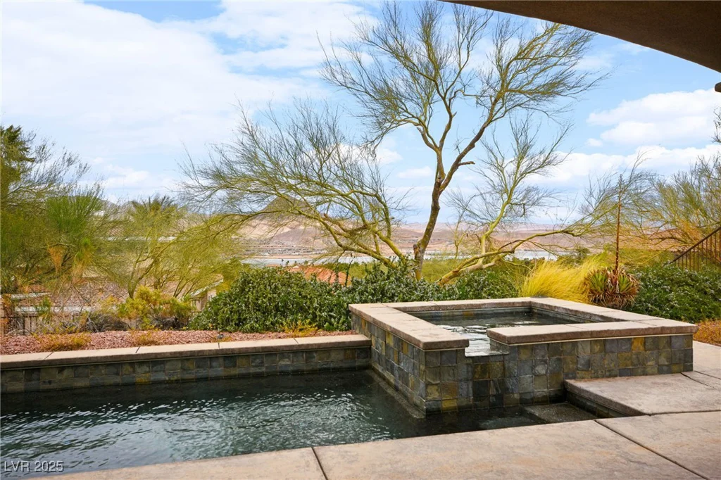 14 Camino Barcelona, Henderson, NV 89011