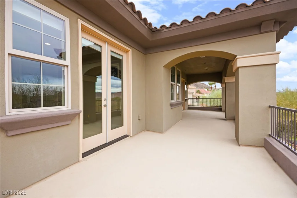 14 Camino Barcelona, Henderson, NV 89011