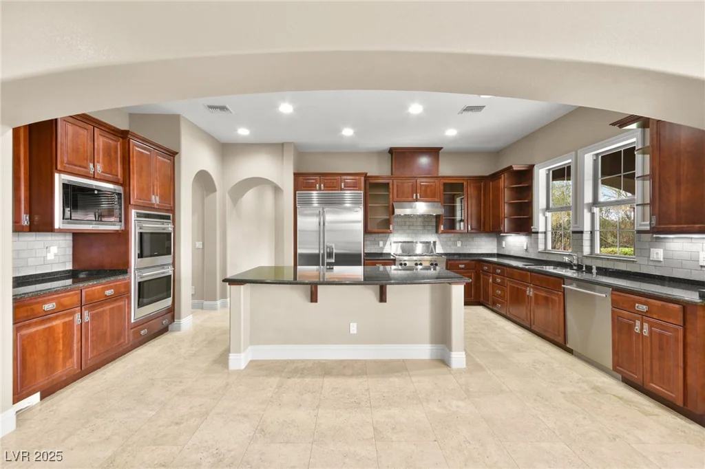 14 Camino Barcelona, Henderson, NV 89011