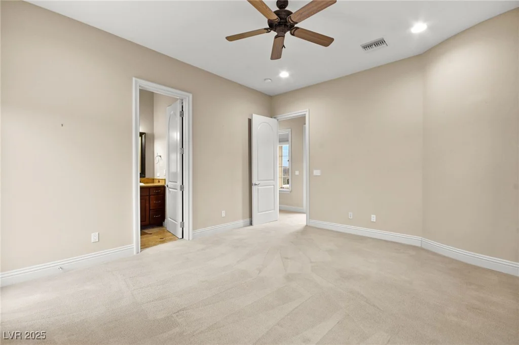 14 Camino Barcelona, Henderson, NV 89011