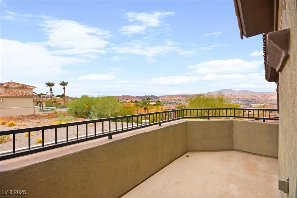 14 Camino Barcelona, Henderson, NV 89011