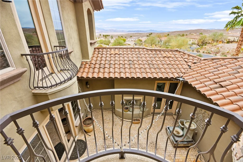 14 Camino Barcelona, Henderson, NV 89011
