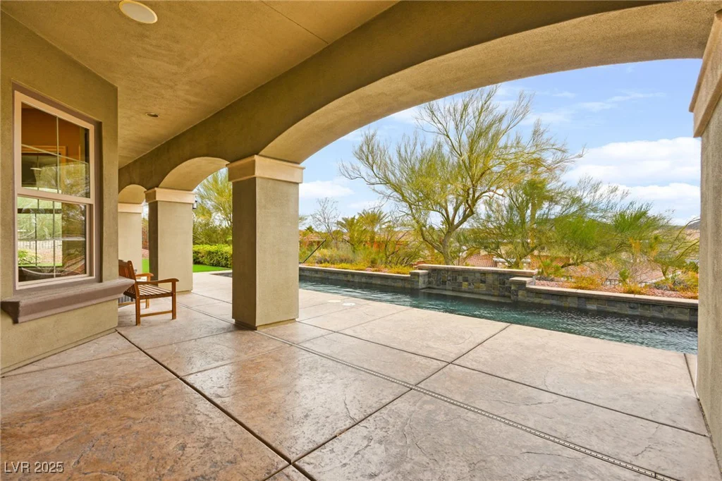 14 Camino Barcelona, Henderson, NV 89011