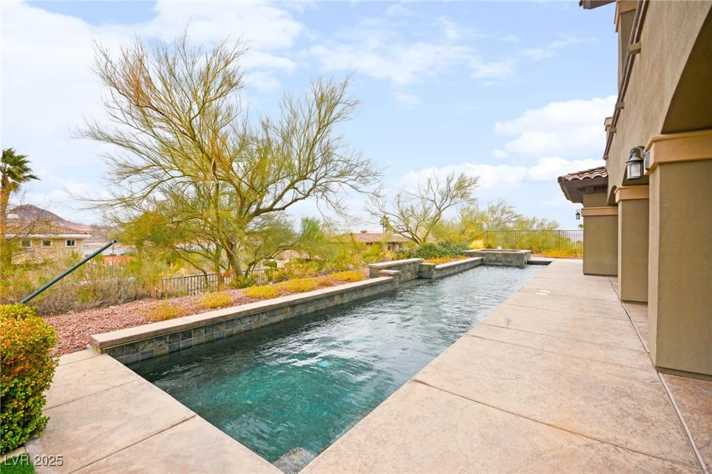 14 Camino Barcelona, Henderson, NV 89011