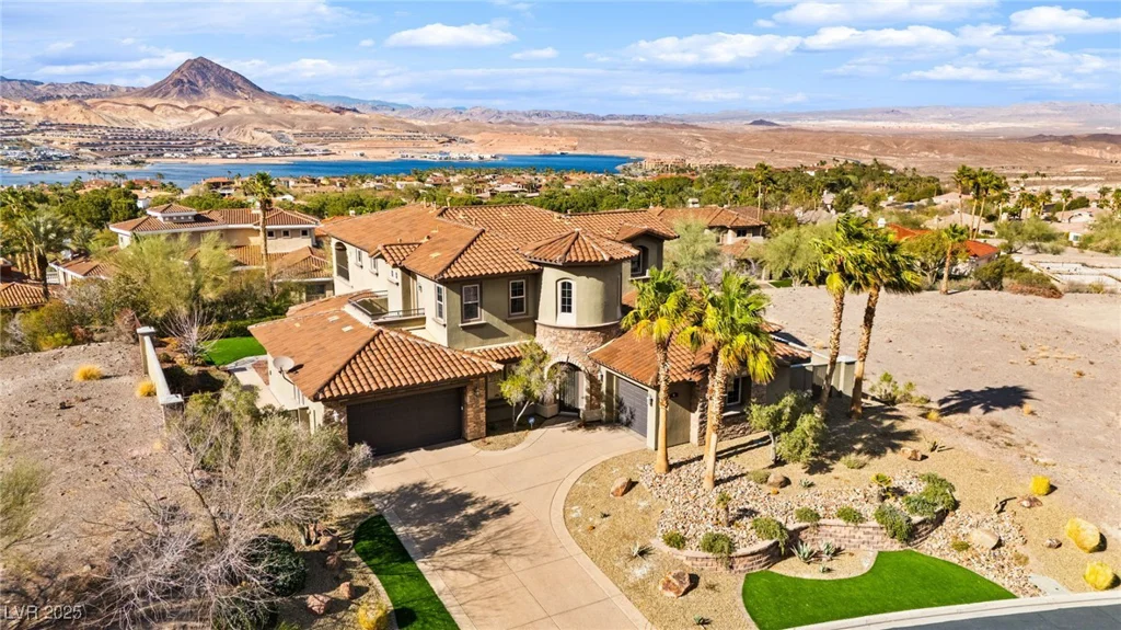 14 Camino Barcelona, Henderson, NV 89011