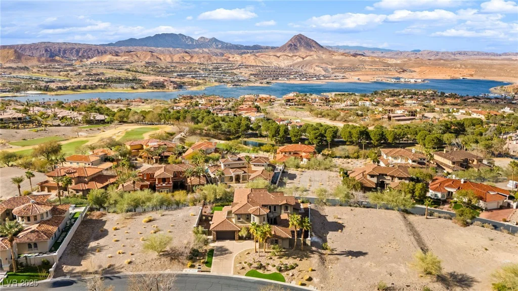 14 Camino Barcelona, Henderson, NV 89011