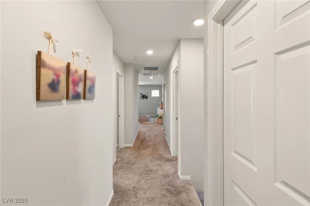 7717 Rosebark Cliffs, North Las Vegas, NV 89084