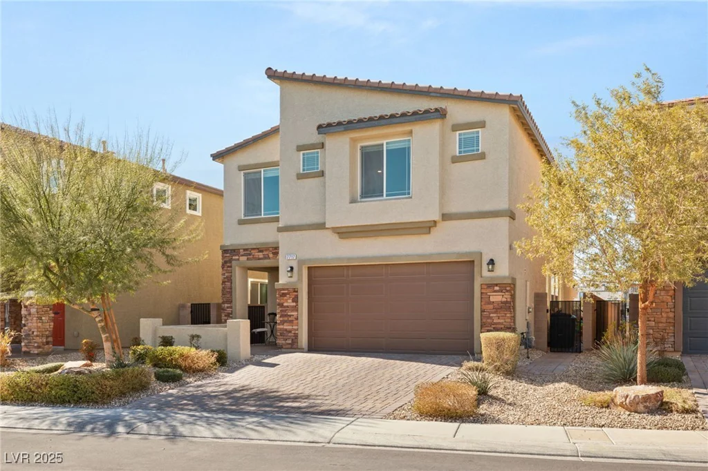 7717 Rosebark Cliffs, North Las Vegas, NV 89084