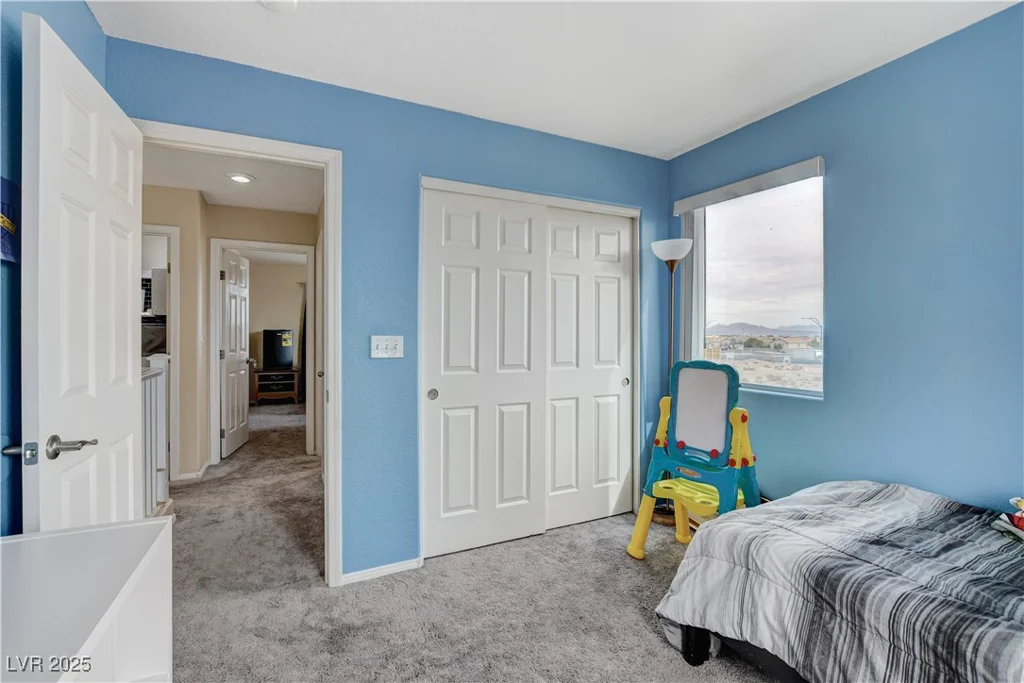 4977 Vacaville, Las Vegas, NV 89139