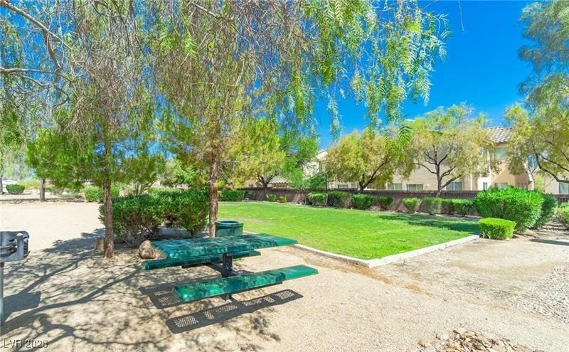 4977 Vacaville, Las Vegas, NV 89139
