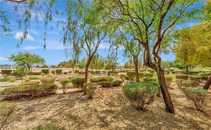 4977 Vacaville, Las Vegas, NV 89139