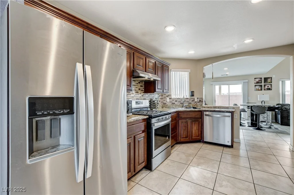 4977 Vacaville, Las Vegas, NV 89139