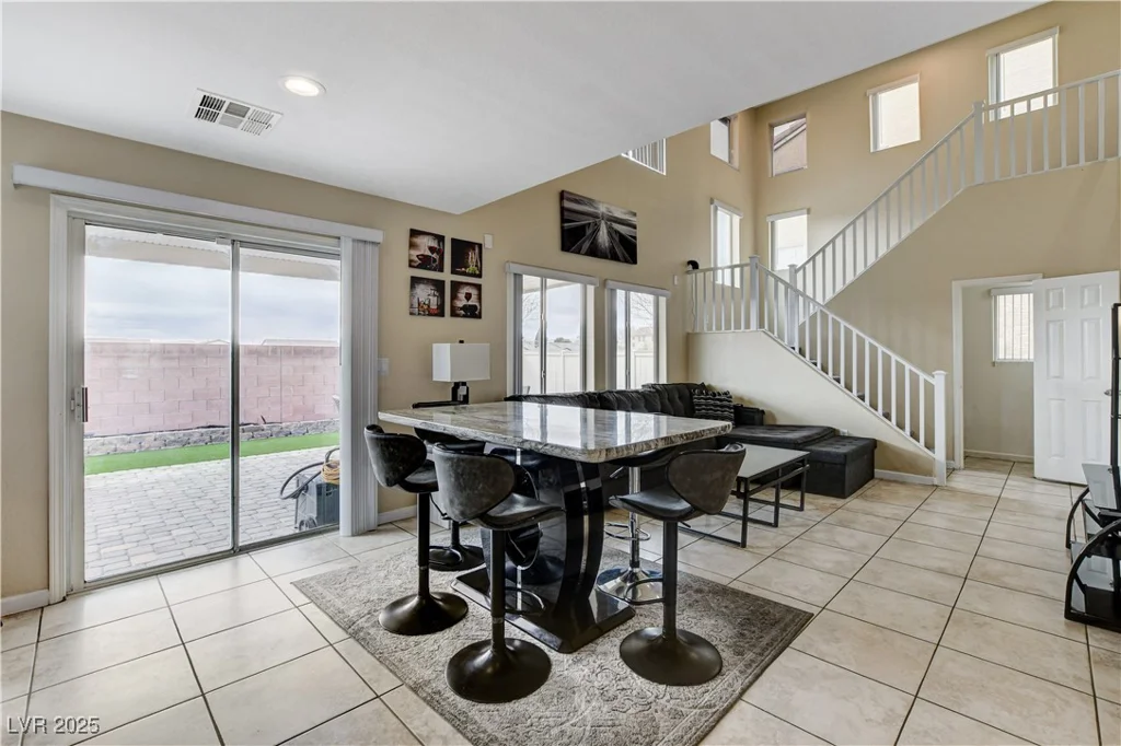 4977 Vacaville, Las Vegas, NV 89139